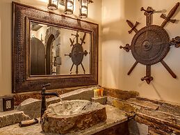 Storybook Riverside Inn