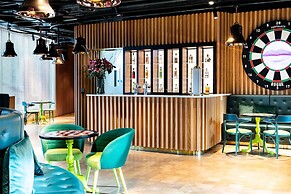 nhow London