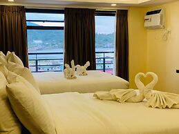 Treasure Island Hotel