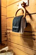 26 Bearfoot Landing 2 Bedroom Cabin by RedAwning