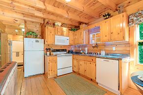 26 Bearfoot Landing 2 Bedroom Cabin by RedAwning