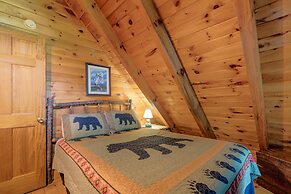 26 Bearfoot Landing 2 Bedroom Cabin by RedAwning