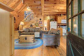 26 Bearfoot Landing 2 Bedroom Cabin by RedAwning