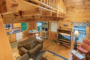 26 Bearfoot Landing 2 Bedroom Cabin by RedAwning