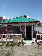 StayApart - Shruti Guest House