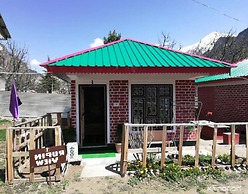 StayApart - Shruti Guest House