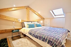 Akicity Amoreiras Jade