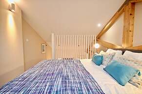 Akicity Amoreiras Jade