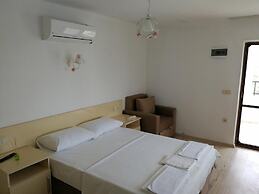 Kaymak Tepesi Tatil Evi