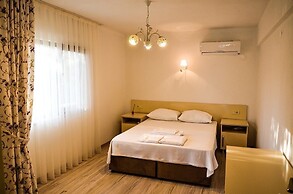 Kaymak Tepesi Tatil Evi