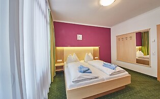 ThePoolhouse Boutique Lodge