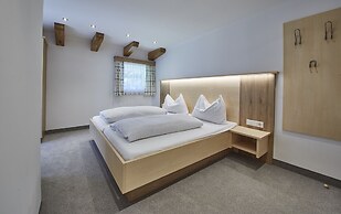 ThePoolhouse Boutique Lodge