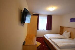 ThePoolhouse Boutique Lodge