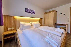 ThePoolhouse Boutique Lodge
