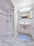 ThePoolhouse Boutique Lodge