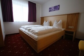 ThePoolhouse Boutique Lodge