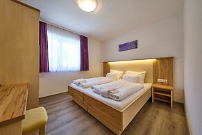 ThePoolhouse Boutique Lodge