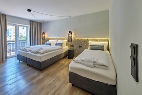 ThePoolhouse Boutique Lodge