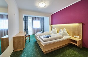 ThePoolhouse Boutique Lodge