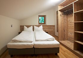 Holiday Lodge Central