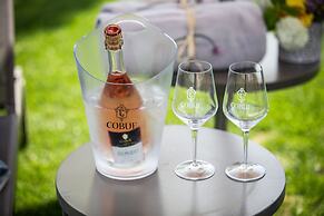 Cobue Wine Resort & SPA