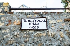 Traditional Villa in Fres