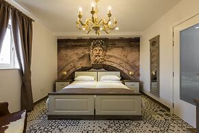 Jean De Valette Boutique Living