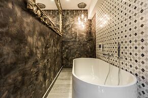 Jean De Valette Boutique Living