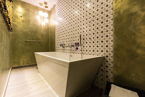 Jean De Valette Boutique Living