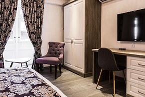 Jean De Valette Boutique Living