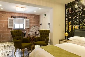 Jean De Valette Boutique Living