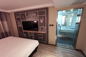 ibis Tianjin Railway Station Hotel