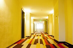 ibis Tianjin Railway Station Hotel