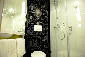 ibis Tianjin Railway Station Hotel