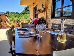 Thymes traditional house