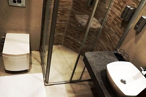 Aristocrat Hotel, New Town, Kolkata