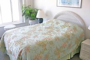 Even Keel 404 2 Bedroom Condo by RedAwning