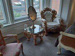 Holywell Guest House