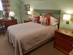 Holywell Guest House