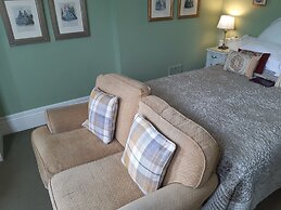 Holywell Guest House