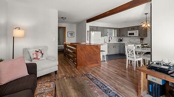 57 North Lynx 3 Bedroom Condo by RedAwning