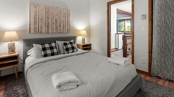 57 North Lynx 3 Bedroom Condo by RedAwning
