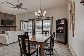 303d Dillon Bay 2br Awesome Views 2 Bedroom Condo by RedAwning