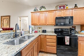 Ozark Comfort 3 Bedroom Condo by RedAwning