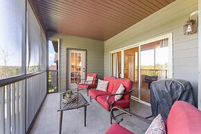 Ozark Comfort 3 Bedroom Condo by RedAwning