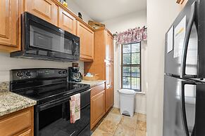 Ozark Comfort 3 Bedroom Condo by RedAwning