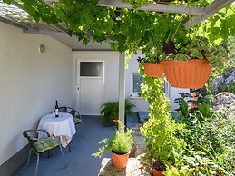 Apartments Beba - Peaceful Location