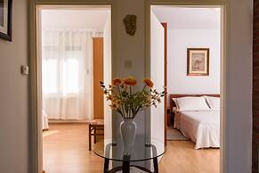 Apartments Beba - Peaceful Location