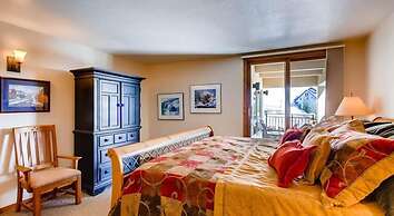 2Br Gorgeous Plaza Condo With A Fireplace - No Cleaning Fee! by RedAwn