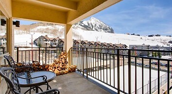 2Br Gorgeous Plaza Condo With A Fireplace - No Cleaning Fee! by RedAwn